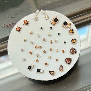 Free People multi earring set.